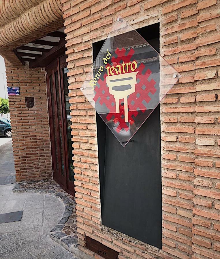 מלון Retiro Del Teatro אלמגרו מראה חיצוני תמונה